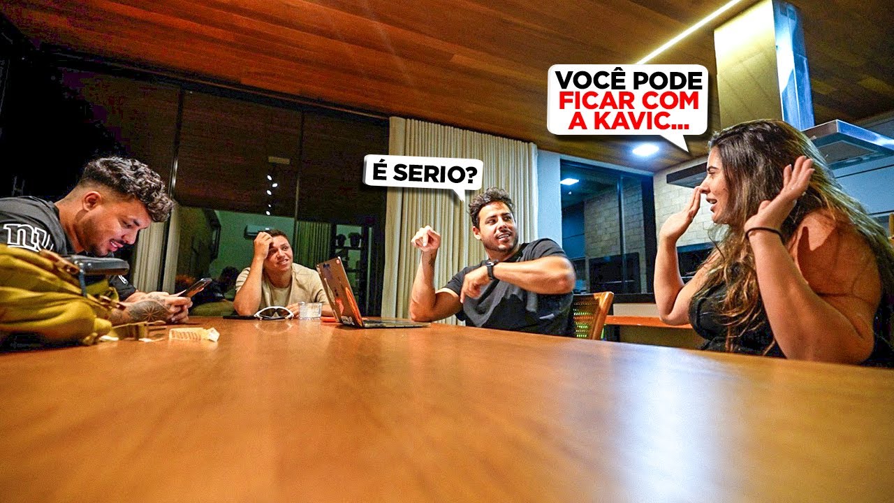 DEIXEI O RENATO NAMORAR MINHA MELHOR AMIGA KAVIC! TROLEI ELE 🤣