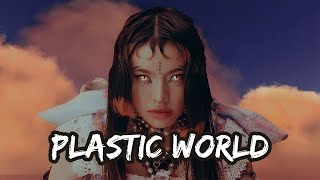 Pyra - plastic world