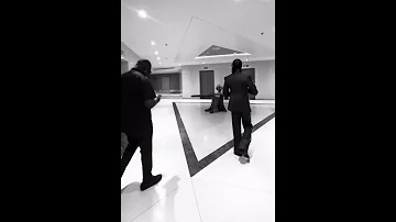 Phyno Fino In The Building 