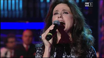 Gigliola Cinquetti Dio come ti amo da Penso che un sogno così per Domenico Modugno