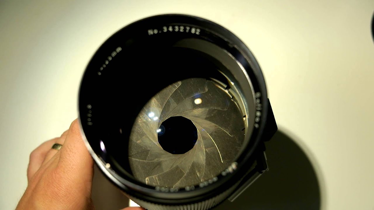 Soligor 135 f/1.5 lens blades