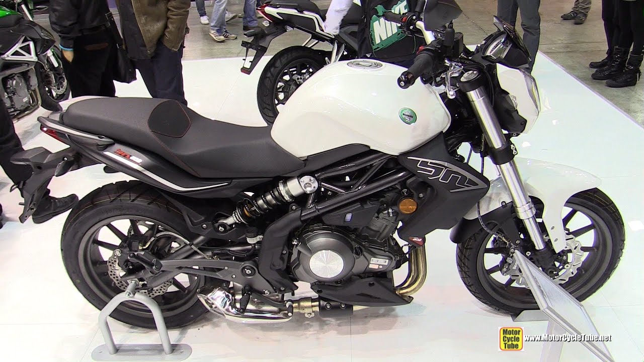 2015 Benelli BN 302 - Walkaround - 2014 EICMA Milan Motorcycle ...