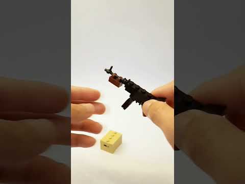Mini Brick Tommy Gun (Thompson Submachine Gun) - Offbrand Lego Build