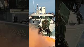Aksi Pendaratan Pasukan Hantu Laut #tni #tnial #indonesia #kopaska #marinir #armada #nkri