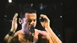 Depeche Mode: Clean (live at the Shoreline Amphitheatre, Mountain View 2001.04.08)