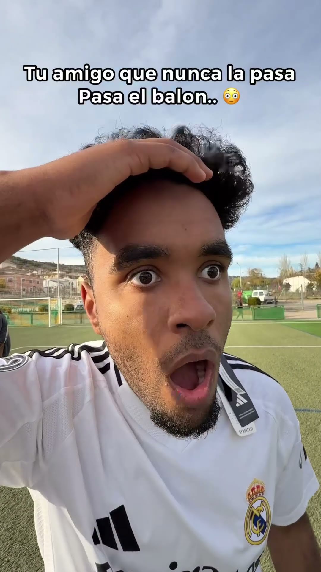 POV: Tu Amigo Que Nunca La Pasa, Pasa El Balón ?? Paul Ferrer #short