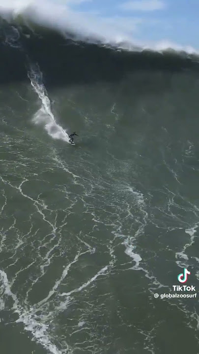 the biggest wave Nazare portugal surf #surf #waves #extreme #extre #surfing