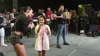 ay ay ay con Ana del Castillo. Presentación completa.