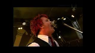 Download lagu The Living End - Long Live The Weekend (V Bus 2005)
