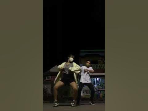 "Dance like shakira" - YouTube