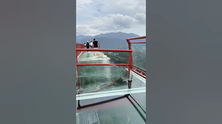 Glass Bridge in China Collapses After Natural Disaster — Multiple Fatalities Reported Part 2