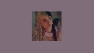 melanie martinez - teacher's pet (slowed n reverb) Resimi