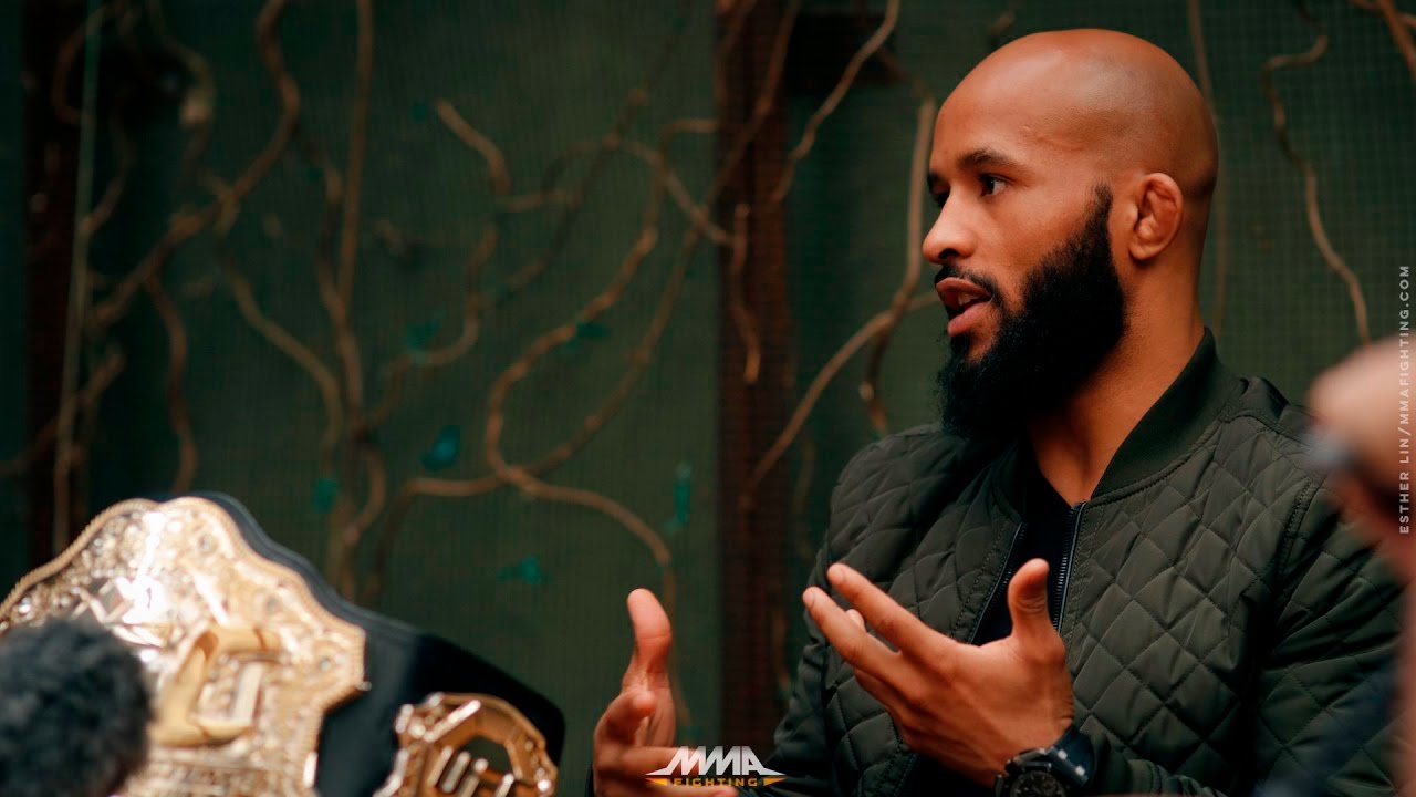 РњРѕРіСѓС‡РёР№ РјС‹С€РѕРЅРѕРє Р±РѕРµС† UFC