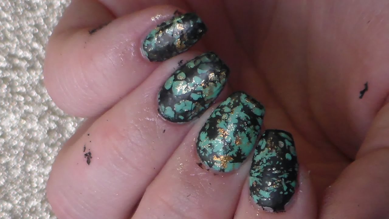 Turquoise nails