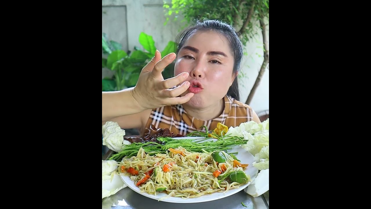 ตำบักหุ่งลาวๆแกล้มผักกะเสด | แพทตี้ กินแบบสไตล์บ้านๆ