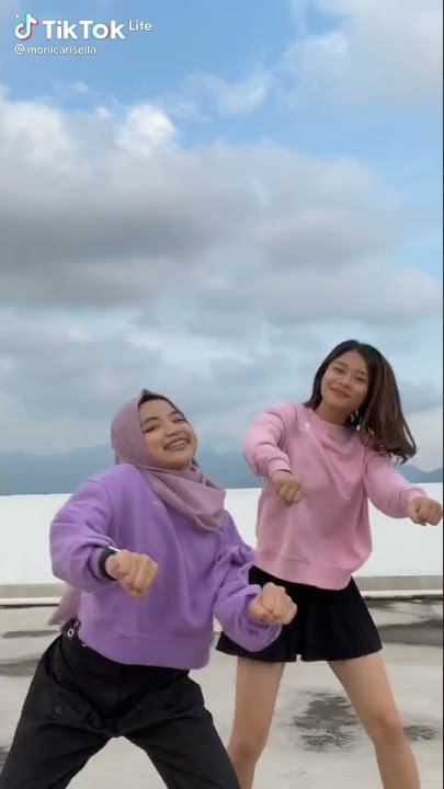 2 CEWEK CANTIK JOGED TIKTOK | DJ GRATATATATA