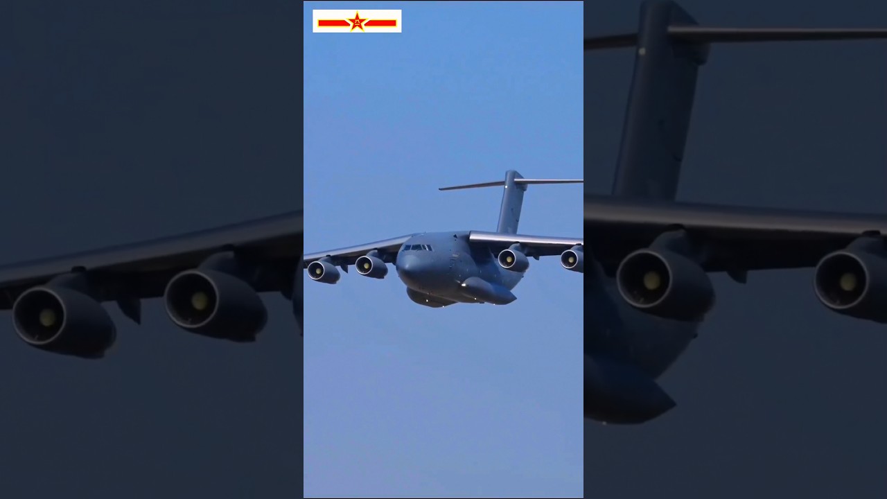 Y20 Flyby 🇨🇳 Chinese Strategic Airlifter 🇨🇳 Xi'an Y-20 Military Transport Aircraft