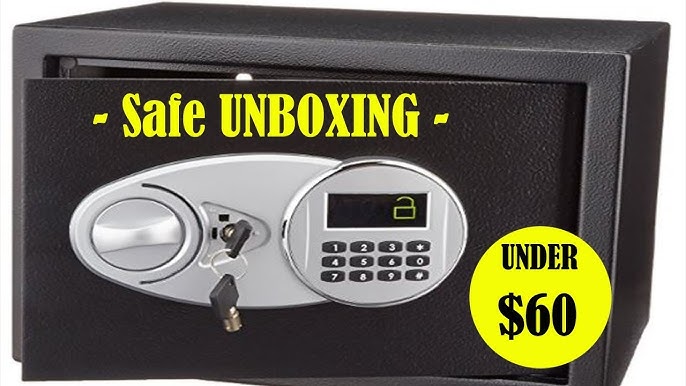 Basics Home Safe. The 0.7 cubic foot Size Safe. Unboxing