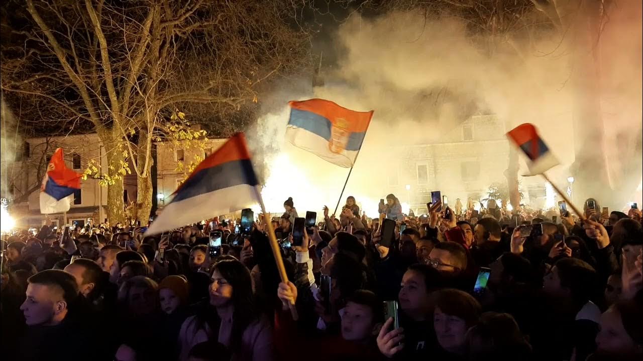 Veseli se srpski rode Danica Crnogorčević / Trebinje 09.01.2022.godine YouTube Veseli se srpski rode Danica Crnogorčević / Trebinje 09.01.2022.godine YouTube