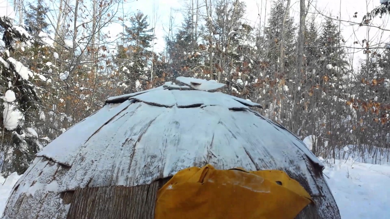 Starting a fire in a winter wigwam - YouTube