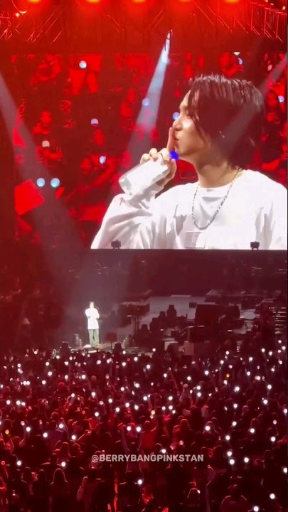 Everyone silent ๐๐๐ฅ#yoongi #agustd #concert #ddaytour #bts #shorts