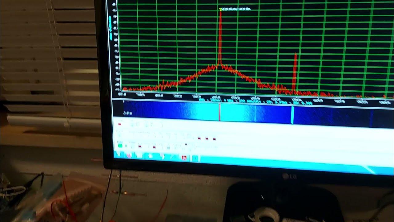 ADALMPLUTO with SATSAGEN spectrum analyzer in harmonic mode 12 GHz
