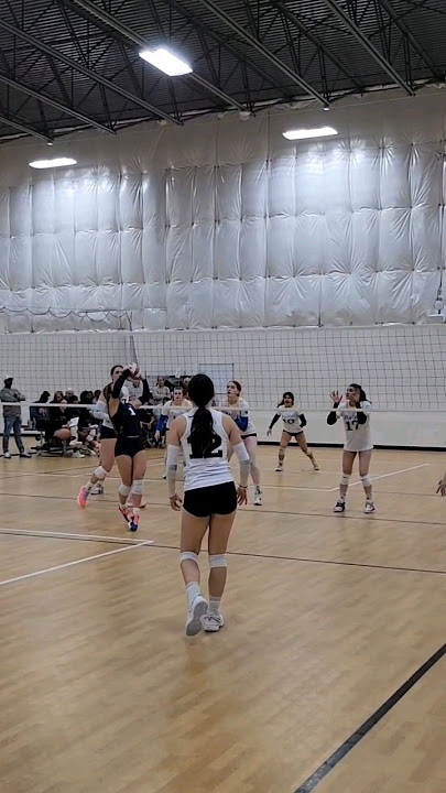 When your setter gets more excited about your first Libero dump of the season than you. #dmoon