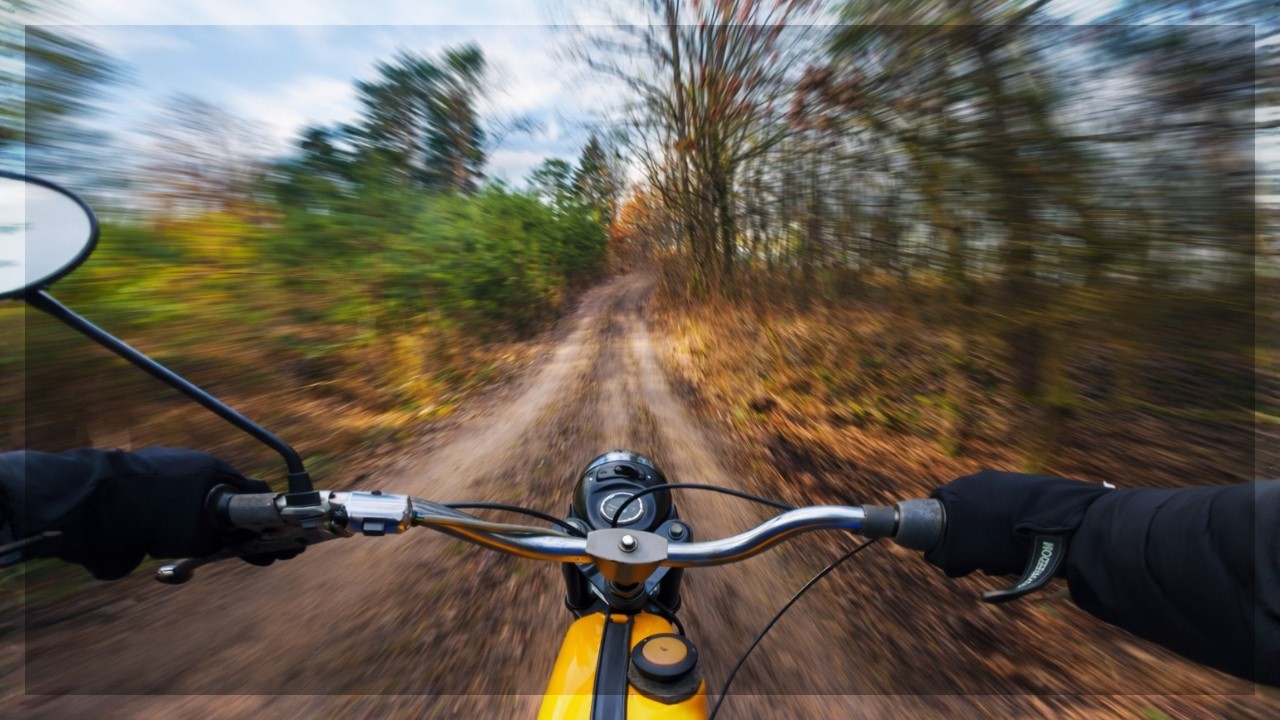PROJÍŽĎKA NA JAWĚ 50/23 MUSTANG🔥| 4K, POV