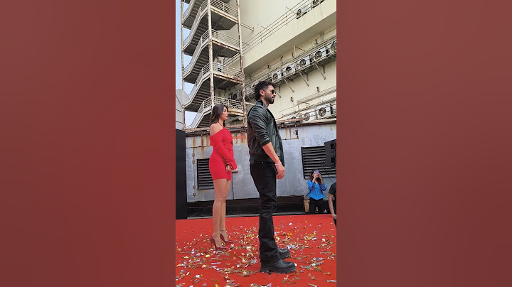 Shahid Kapoor with Pooja Hegde at Deva trailer launch #shahidkapoor #poojahegde #deva