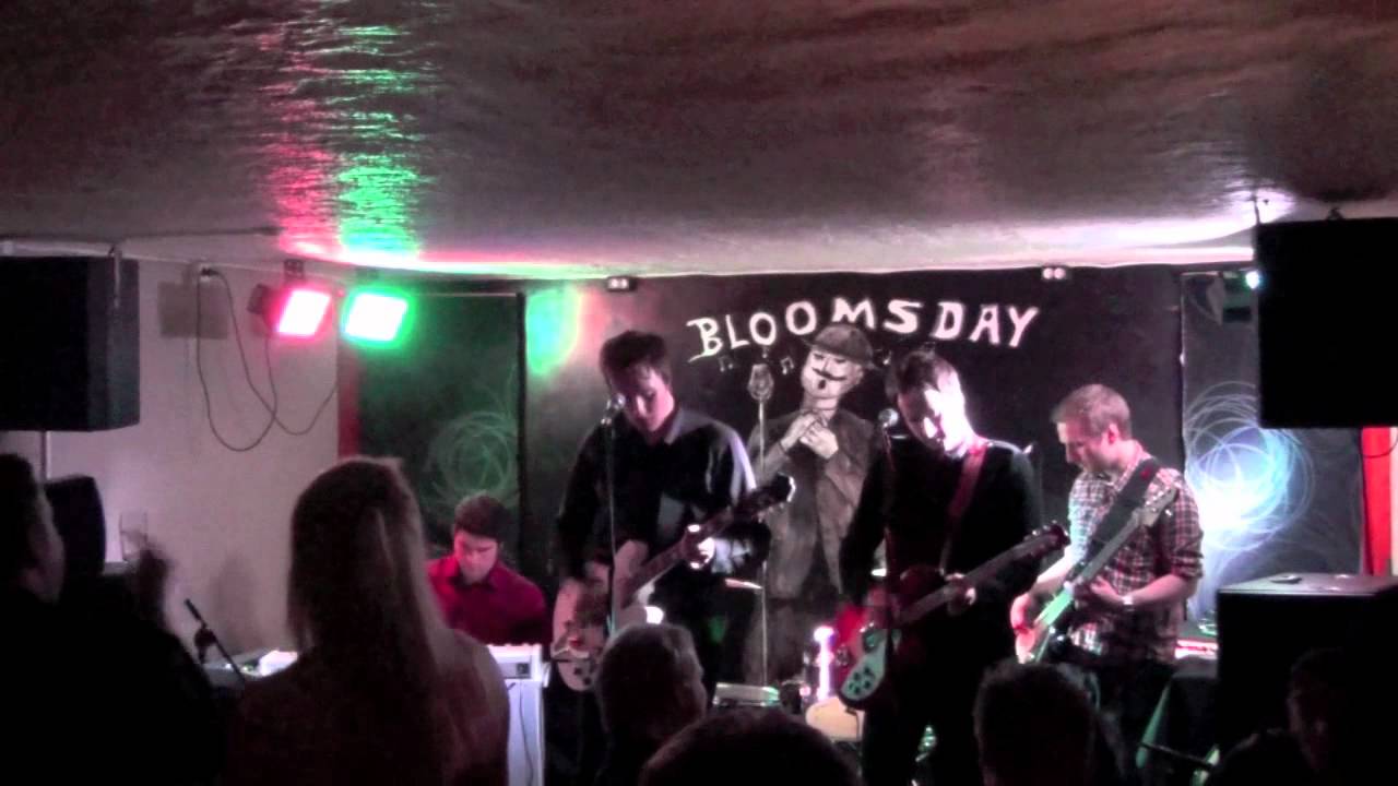 The Magical Blue Orchestra - Lady Luck (Live at Bloom Folkbar 2012)