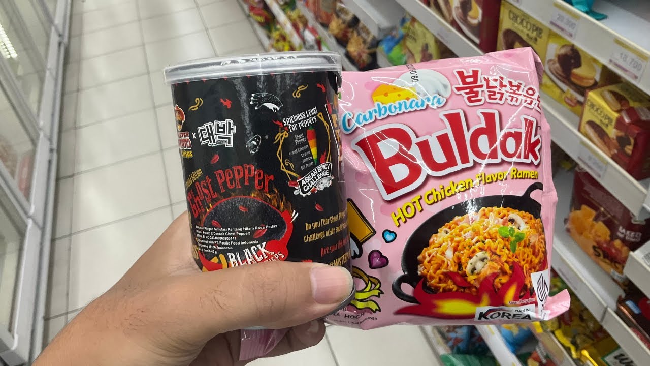 Trying Buldak Carbonara Ramen with Ghost Pepper Chips | Instant Noodles | Samyang | Spicy Food
