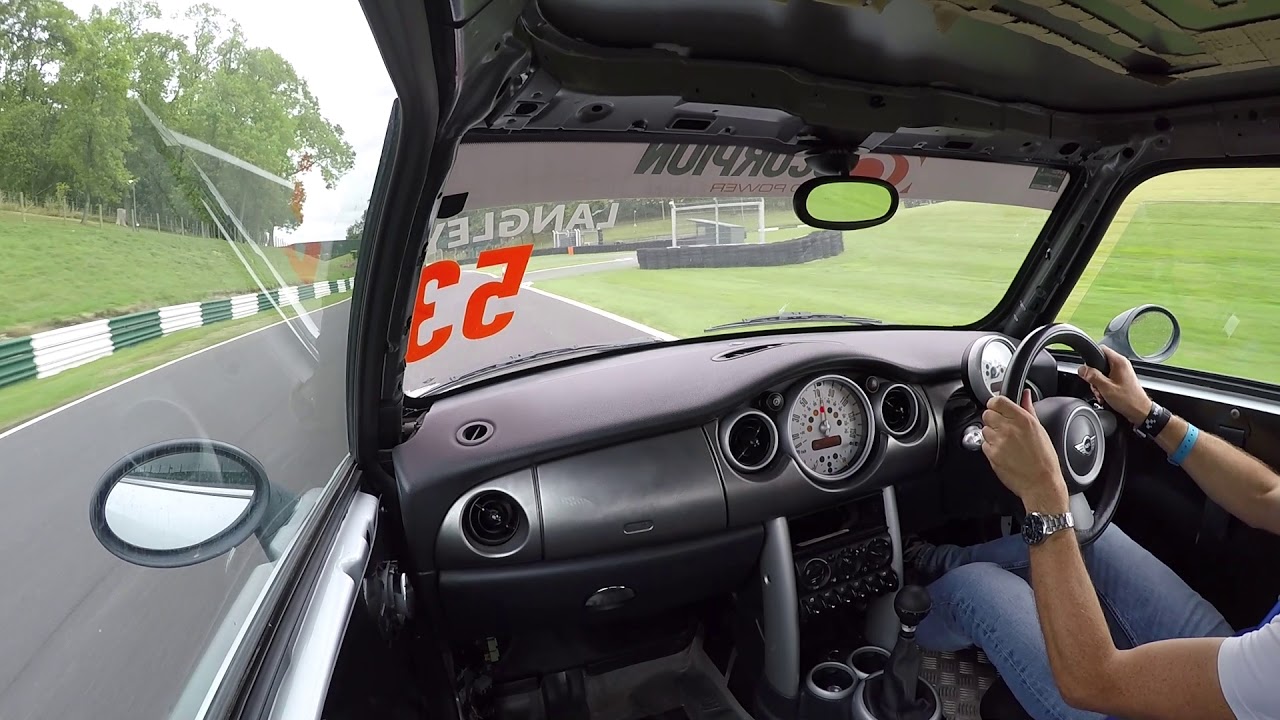 Cadwell Park Mini Cooper S R53 Test