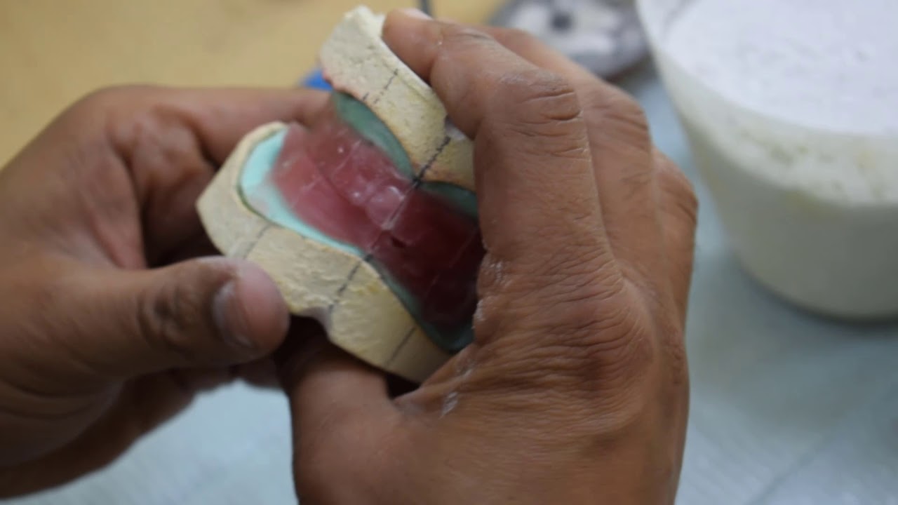 Complete Denture technology 2 PRS352 ( Mounting of jaw relation record)