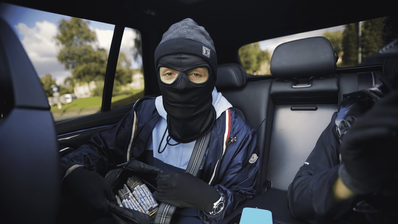 Hiltz - Simple (OFFICIAL MUSIC VIDEO)