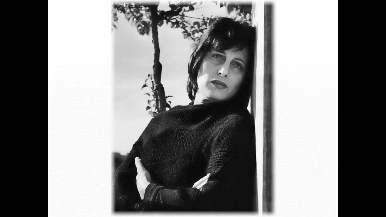 Nilla Pizzi (1919?011) Nilla Pizzi (1919?011)