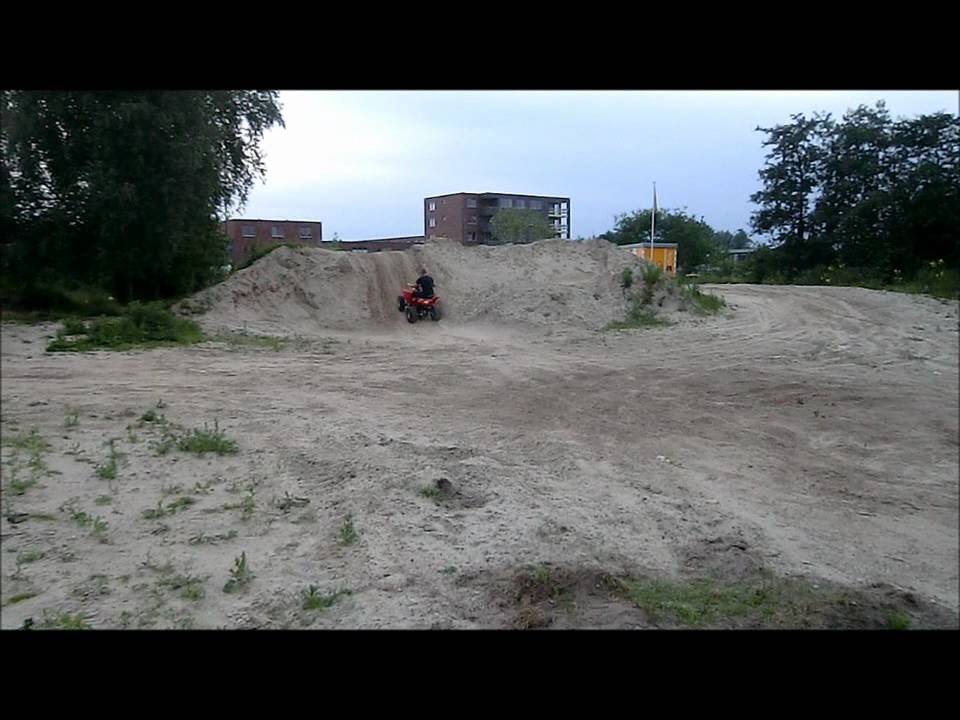 Aeon Cobra 220 uit 2006 testrit