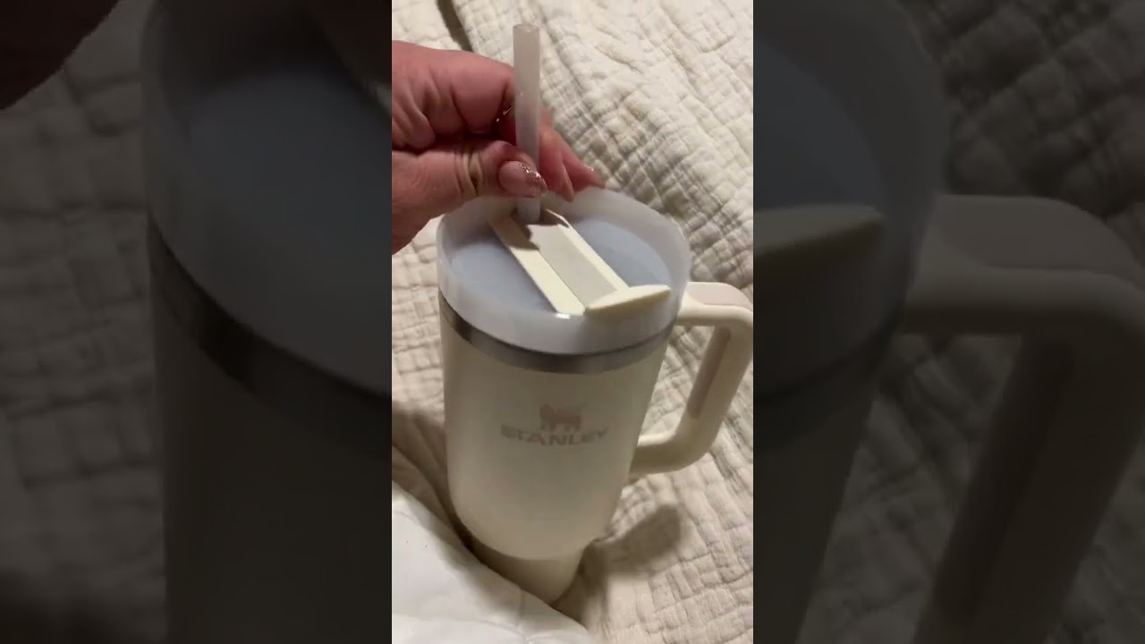 amazon must tiktok..Magnetic Levitating Desk Lamp