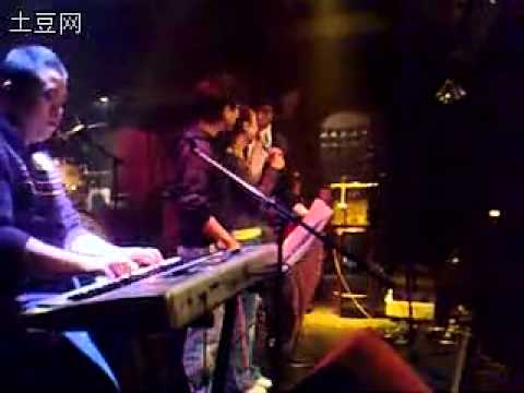 孟楠 2009年3月東方風雲榜金獎歸來於288酒吧和至親的朋友慶祝