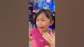 Thumbnail of Aletha Nangis Nangis Di Mall #alethaabew