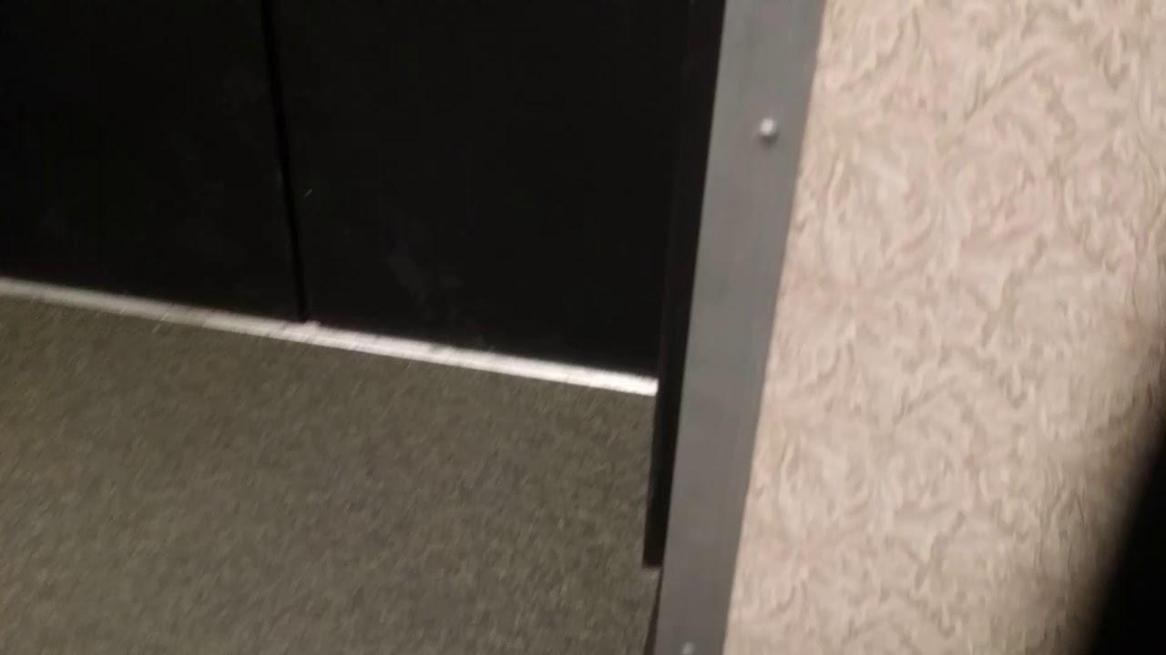 Schindler Hidraulic Elevator Barnes Noble Mayfair Mall Wauwatosa