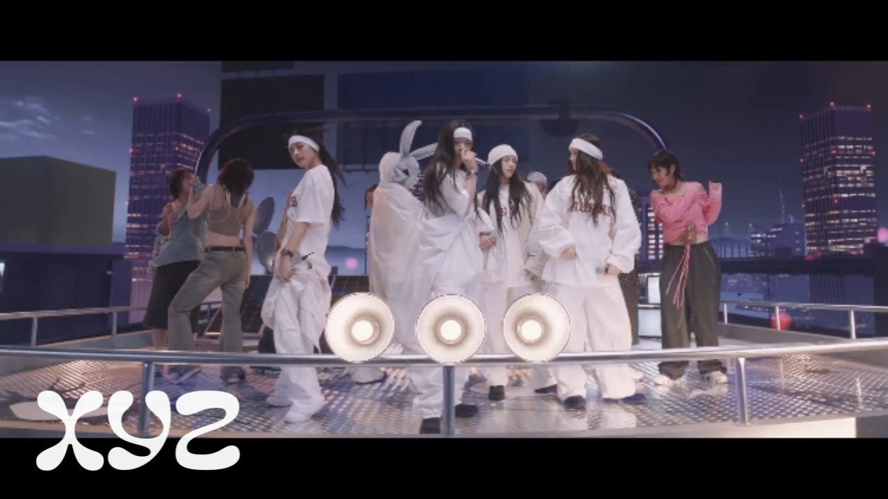 NewJeans (뉴진스) 'Supernatural' Official MV (Part.1) - YouTube