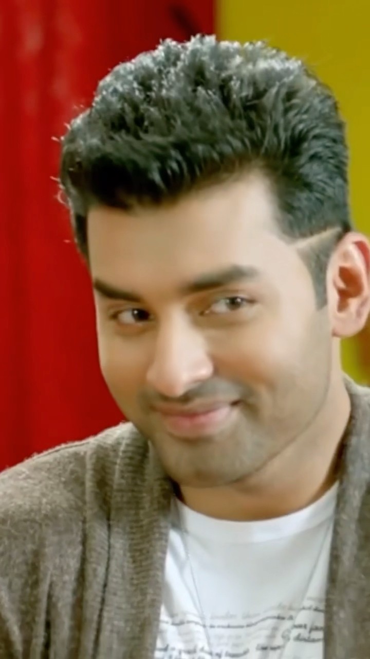 ঢোলক বাজানোর জন্য practice দরকার #haripadabandwala #ankush #bengalishorts #bengalimoviescene