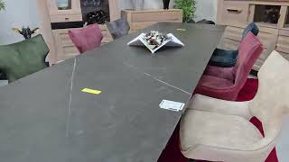 Table Pied m&eacute;tal plateau c&eacute;ramique marbr&eacute; PRIX SPECIAL