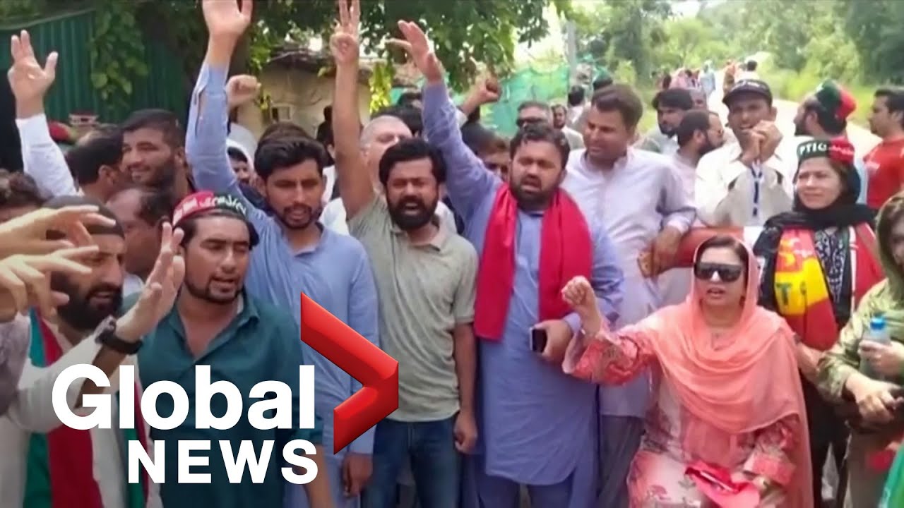 supporters-of-pakistan-s-former-pm-khan-gather-outside-his-home-to