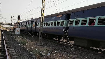 Xiomi Redmi Note 5 PRO First video | Geetanjali SF Express with SRC WAP-4 at Famous Badnera JN curve