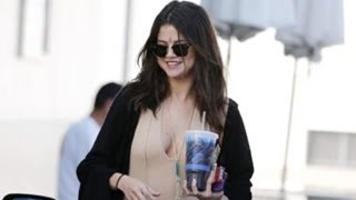 Selena gomez woke up to hear the shocking news of justin bieber's
arrest and first thing she did was reach out justin's mom, pattie
mallette, see h...