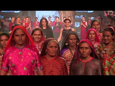 Anita Dongre | Artisans walking the ramp at Lakme Fashion Week