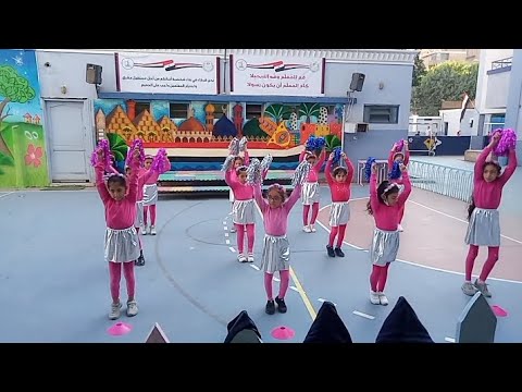 من عروض عيد الطفولة