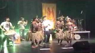 19 Ndios E Madre Tierra Show Pachamama Homem Do Brasil E Adriana Mezzadri