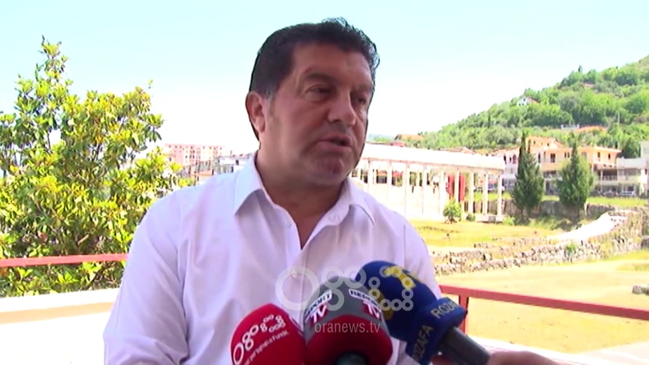 RTV Ora - Fran Frrokaj: Do bëj çmos që dekreti i presidentit të zbatohet në Lezhë